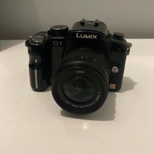 Panasonic Lumix DMC-G1